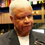 2014-02-21_74300x_BRUCE-Alex-800×478